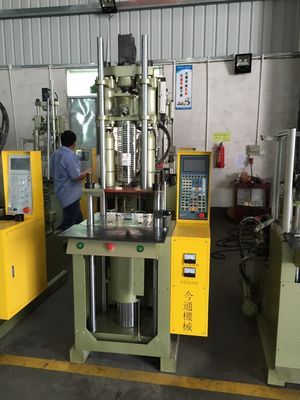 55T Vertikalformmaschinen für hydraulische Kunststoffe