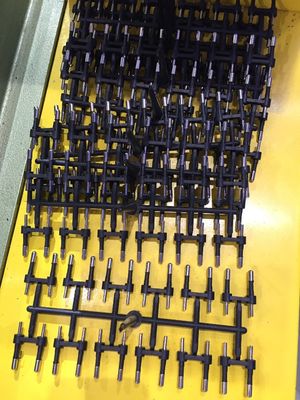 55T vertikale Kunststoffspritzgießmaschine 40mm Schraubendurchmesser für 1,8T Ejektorkraft