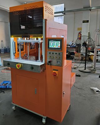 Maschine zur Spritzgießmaschine JTT-100-DLZ für Herstellungsbetriebe