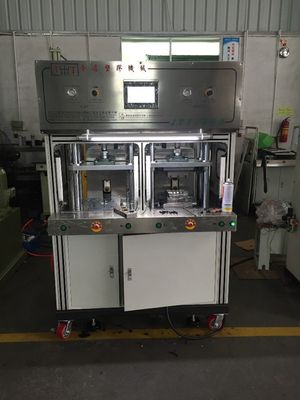 240 mm Max Open Daylight Niederdruckspritzgießmaschine JTT-200 Ejektorkraft 8kN