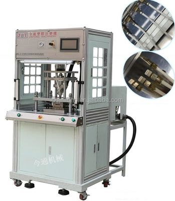 200 mm Abstand zwischen Schnürstangen Niederdruck-Plastikspritzgießmaschine JTT-100