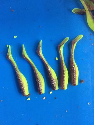 45T Vertikale Fischköder Kunststoff Spritzgießmaschine für die Präzisionsköderproduktion